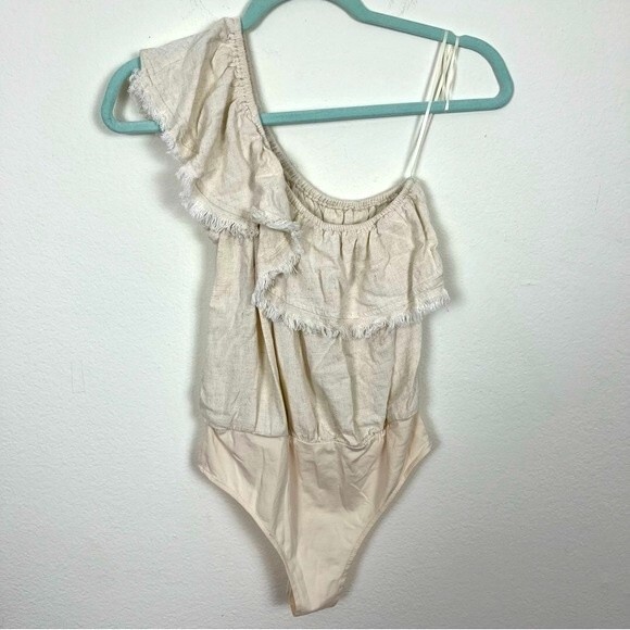 Promesa One Shoulder Ruffle Bodysuit- Snaps- Fringe Ends- Size Small - Picture 3 of 6